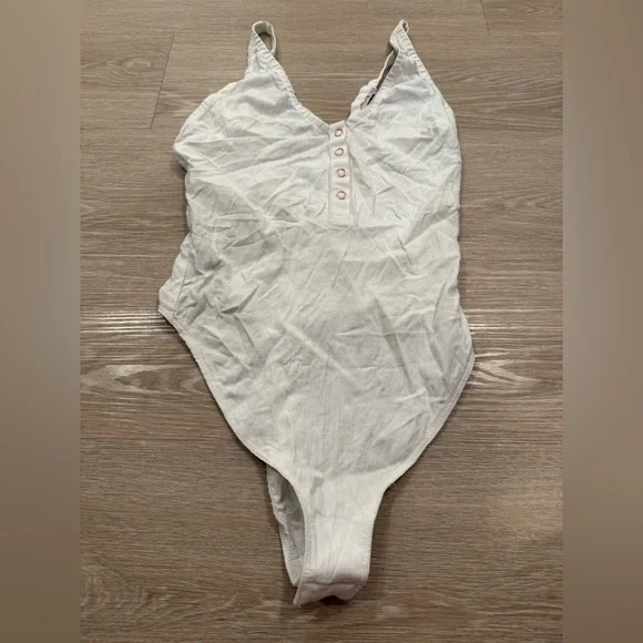 Free People Intimately Larissa Bodysuit - Size XS - Picture 3 of 8